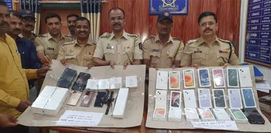 १८ लाख ७२ हजारांचे मोबाईल लंपास करणाऱ्याला दोन तासात अटक