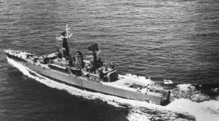 मुंबईत नौदलाच्या दोन युद्धनौका ‘सूरत’ आणि ‘उदयगिरी’चे १७ मे ला जलावतरण