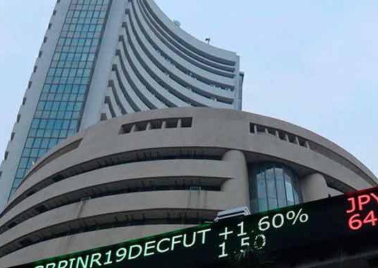 Stock Market Update: सकाळच्या सत्रात दबावामुळे 'सेल ऑफ' सुरूच मात्र आयटी शेअर्समध्ये रिकव्हरी ? सेन्सेक्स व निफ्टीत किरकोळ घसरण