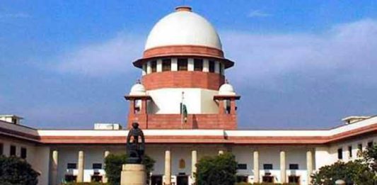मतदान ओळखपत्र नोंदणीसाठी 'आधार' बारावा दस्तऐवज; सर्वोच्च न्यायालयाचा निवडणूक आयोगाला आदेश