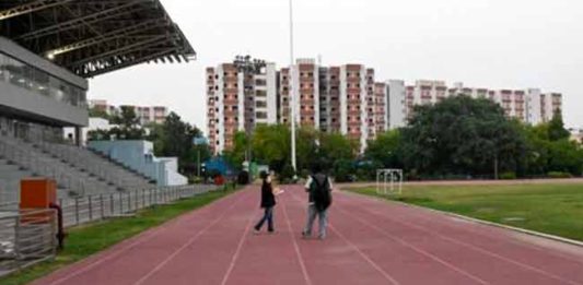वादग्रस्त आयएएस दाम्पत्याची तडकाफडकी बदली