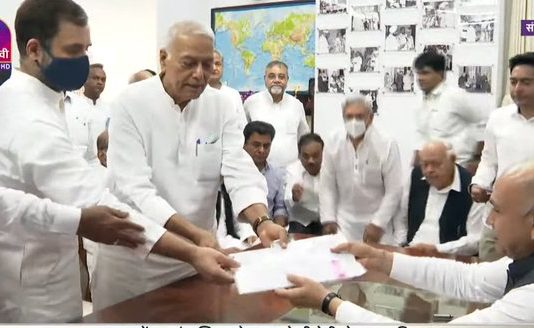 राष्ट्रपतीपदाचे विरोधी पक्षाचे उमेदवार यशवंत सिन्हांचा अर्ज दाखल
