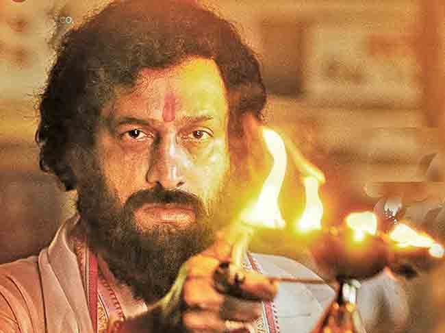 धर्मवीर चित्रपटातील तो पत्रकार कोण?