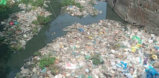 डोंबिवलीत नालेसफाई झालीच नाही