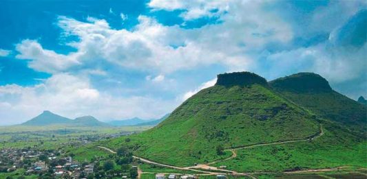 निर्णायक निसर्गनियम