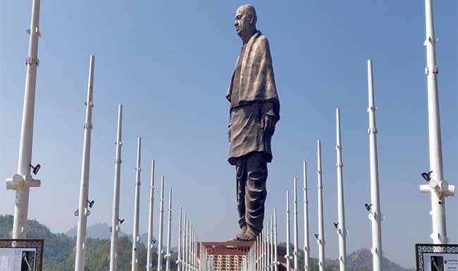 योग दिन कार्यक्रमांसाठी स्टॅच्यू ऑफ युनिटीची निवड