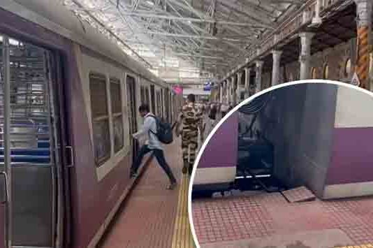 सीएसएमटी स्थानकात लोकल रुळावरुन घसरली
