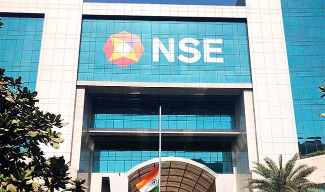 NSE SEBI: नॅशनल स्टॉक एक्सचेंज अडचणीत सेबीला भरला ४०.३५ कोटींचा दंड तरीही....