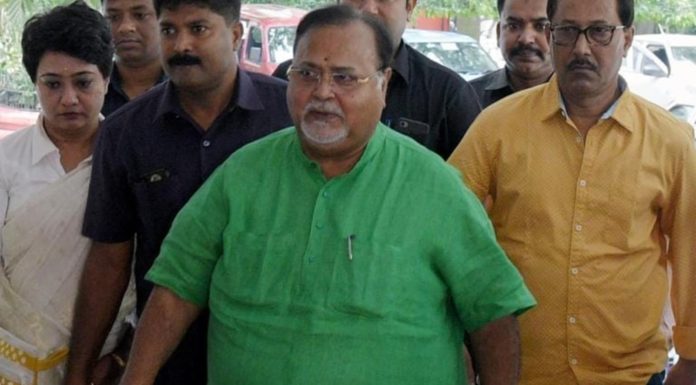 शिक्षक भरती घोटाळा प्रकरणी ईडीकडून पार्थ चॅटर्जींना अटक