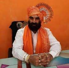 शिवसेनेचा आणखी एक आमदार फुटला