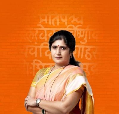 आधी 'डुक्कर, गद्दार' आणि आता 'चिमण्यांनो परत या' कशासाठी?