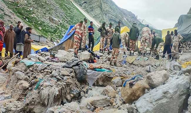 अमरनाथ यात्रेला पुन्हा प्रारंभ, ४० भाविक अजूनही बेपत्ताच