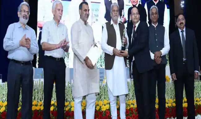 पशुसंवर्धनासाठी महाराष्ट्राला पहिल्या क्रमांकाचा पुरस्कार