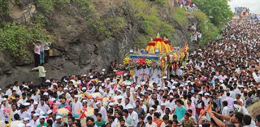 Pandharichi Wari : वारीच्या मार्गात शिस्तीचे पालन व्हावे...