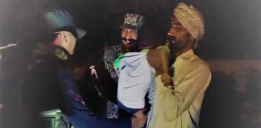 पाकिस्तानकडे सोपवले वाट चुकलेले बालक