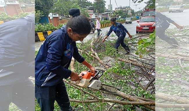केडीएमसी अग्निशामक दलात महिला कर्मचारी कार्यरत