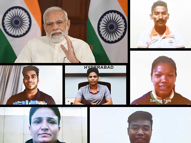 पंतप्रधानांनी साधला खेळाडूंशी संवाद