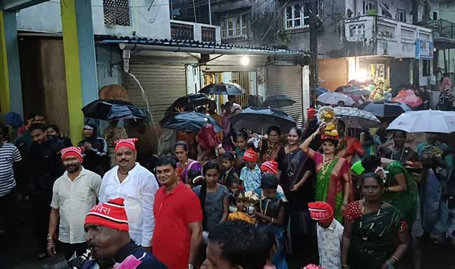 संकटांचे वादळ शमू दे, अर्नाळ्यातील कोळी बांधवांचे दर्याराजाला साकडे