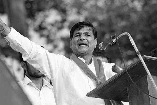 विनायक मेटे यांचे अपघाती निधन; मराठा चळवळीचा नेता हरपला