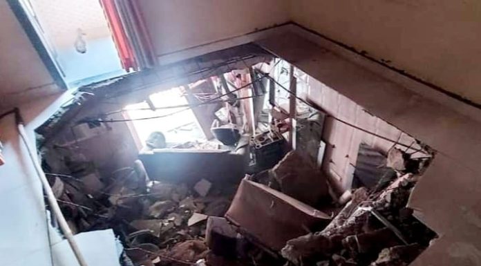 कळव्यात इमारतीचा स्लॅब कोसळला; तीन जण जखमी