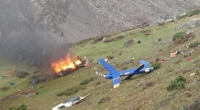 केदारनाथ हेलिकॉप्टर दुर्घटनेत पायलटसह ७ भाविकांचा मृत्यू