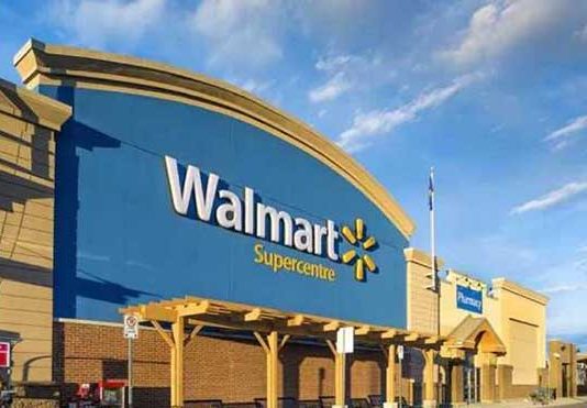 ‘वॉलमार्ट’कडून १५०० कर्मचाऱ्यांच्या नोकरीवर कुऱ्हाड?