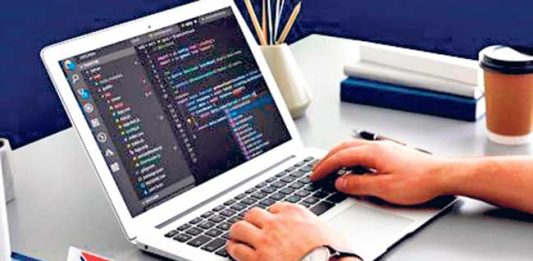 IT Sector Working Hours : आता कर्मचाऱ्यांना करावं लागणार १४ तास काम! आयटी कंपनीने घेतला मोठा निर्णय