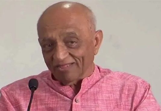 संमेलनाध्यक्ष पदाच्या न घडलेल्या वादाची गोष्ट