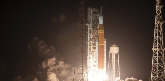 NASA Moon Mission : नासाचे मून मिशन ‘आर्टेमिस-१’ यशस्वीपणे लाँच