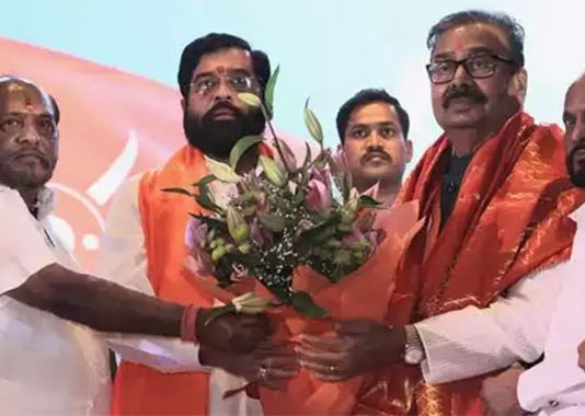 संसदेच्या गटनेतेपदी गजानन किर्तीकर!
