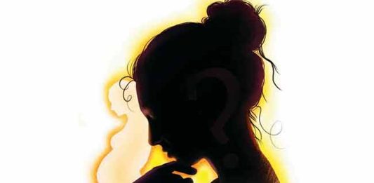 महिलांच्या आरोग्यासाठी 'हे' ५ आयुर्वेदिक सुपरफूड्स आहेत गुणकारी, रोजच्या आहारात करा समावेश