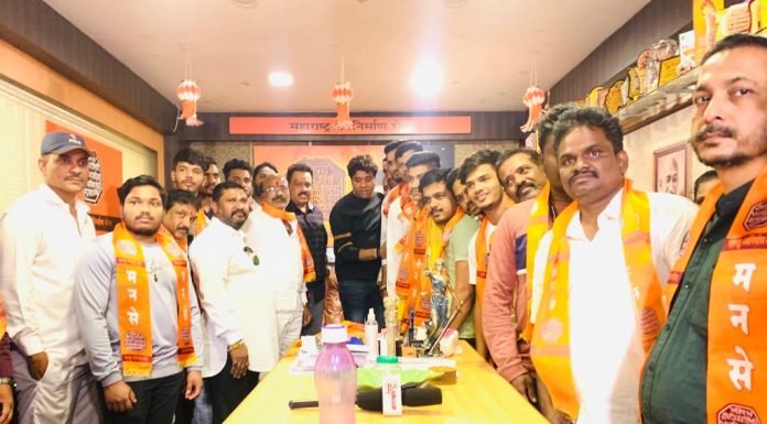 पेणकरपाड्यातील तरुणांचा मनसेत प्रवेश