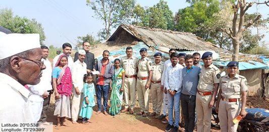 बिबट्याच्या हल्ल्यात दगावलेल्या बालकाच्या कुटुंबियांना शासकीय मदत