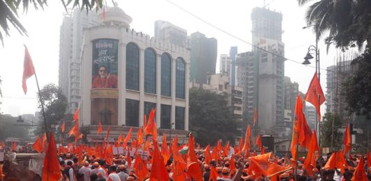 'या'साठी दादर शिवाजी पार्कवर हिंदू संघटनांचा मोर्चा
