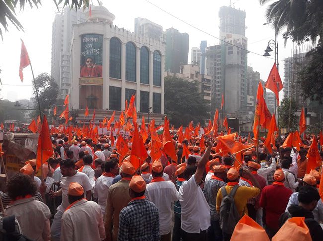 'या'साठी दादर शिवाजी पार्कवर हिंदू संघटनांचा मोर्चा