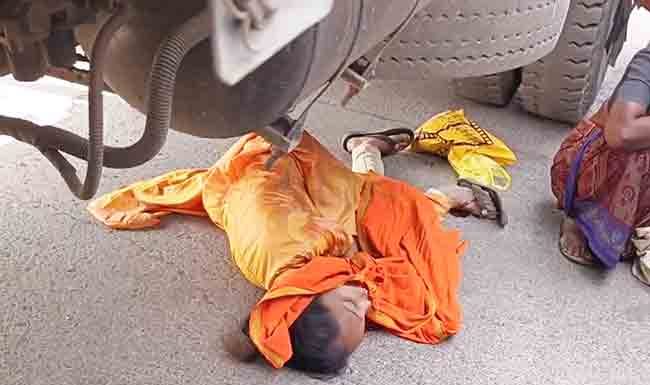 भिवंडीत कंटेनरच्या धडकेत महिलेचा जागीच मृत्यू