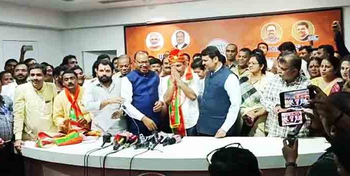 शेकापची मुलूखमैदानी तोफ भाजपात दाखल