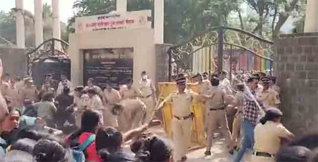 अग्निशमन दलाच्या भरतीसाठी आलेल्या २ हजार मुलींवर लाठीचार्ज
