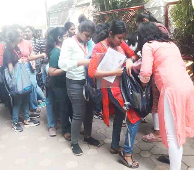 आजपासून १२वीची परीक्षा सुरू