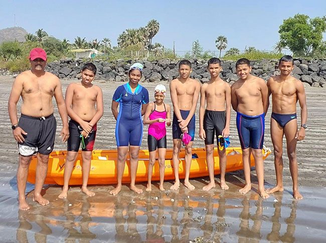 शिवजयंतीनिमित्त कल्याणचे जलतरणपटू करणार पराक्रम