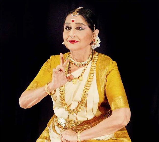 मोहिनीअट्टमला ऊर्जितावस्था देणाऱ्या डॉ. कनक रेळे