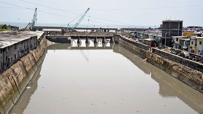 माहुल येथील पम्पिंग स्टेशन ‘परवानग्यांच्या प्रतिक्षेत’