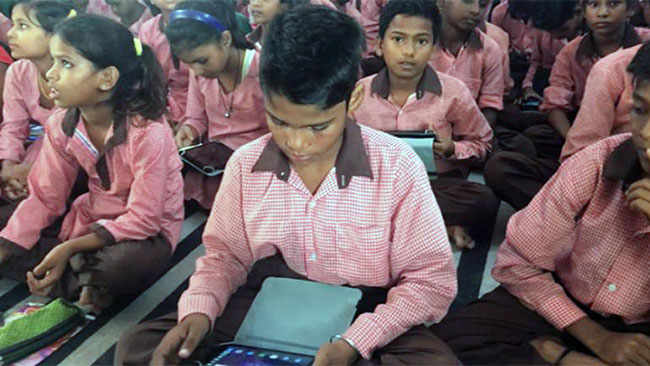 सर्व शाळा आता डिजिटल होणार