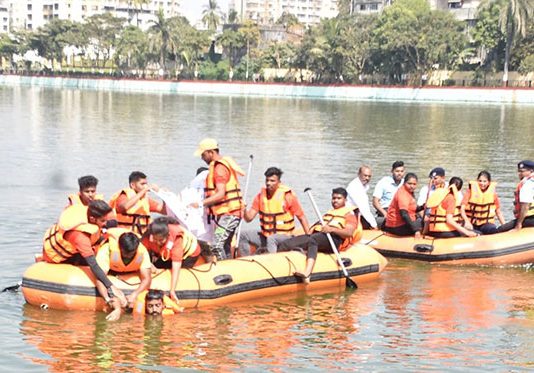 कल्याणच्या काळा तलावात आपत्ती व्यवस्थापनाचे धडे