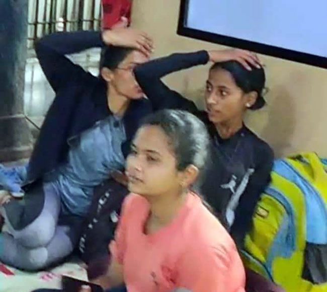 पोलीस भरतीसाठी आलेल्या मुलींचं भयानक वास्तव समोर