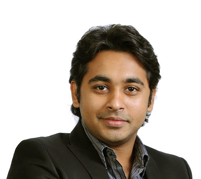 पुलाचे काम वेळेत पुर्ण न झाल्यास ठेकेदारावर कारवाई करा : निलेश राणे