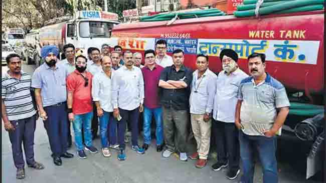 मुंबईतील पाणी टँकरधारकांचा संप मागे