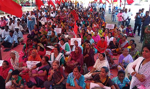 पालिकेच्या सफाई कामगारांचे आंदोलन