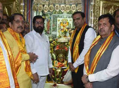 श्री काशीविश्वनाथ मंदिराच्या धर्तीवर मुंबादेवी परिसराचा कायापालट करणार : मुख्यमंत्री एकनाथ शिंदे