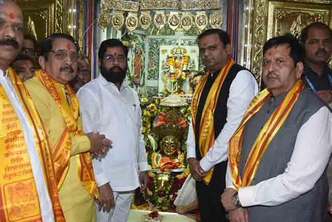 श्री काशीविश्वनाथ मंदिराच्या धर्तीवर मुंबादेवी परिसराचा कायापालट करणार : मुख्यमंत्री एकनाथ शिंदे